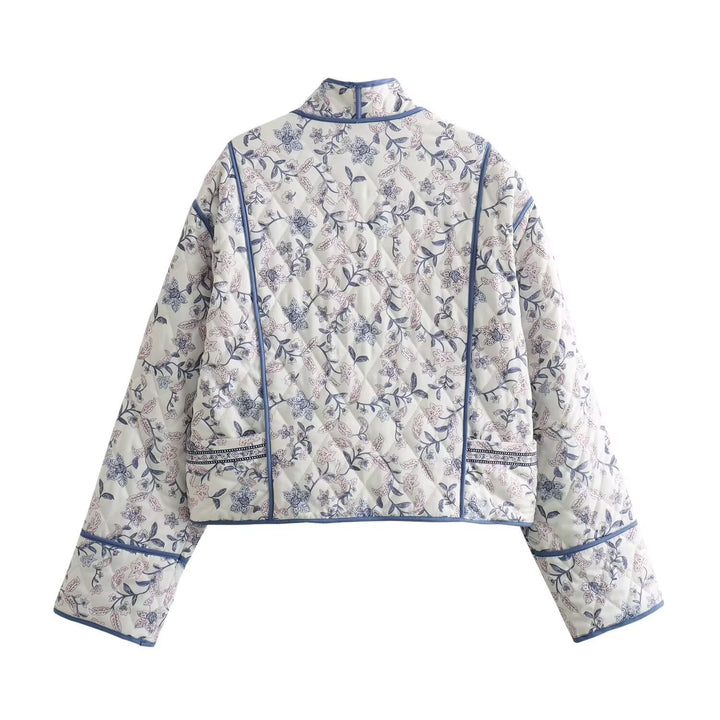 Damen gesteppte Kimono-Jacke mit floralem Allover‑Muster und kontrastierender Paspelierung Echo Archiv