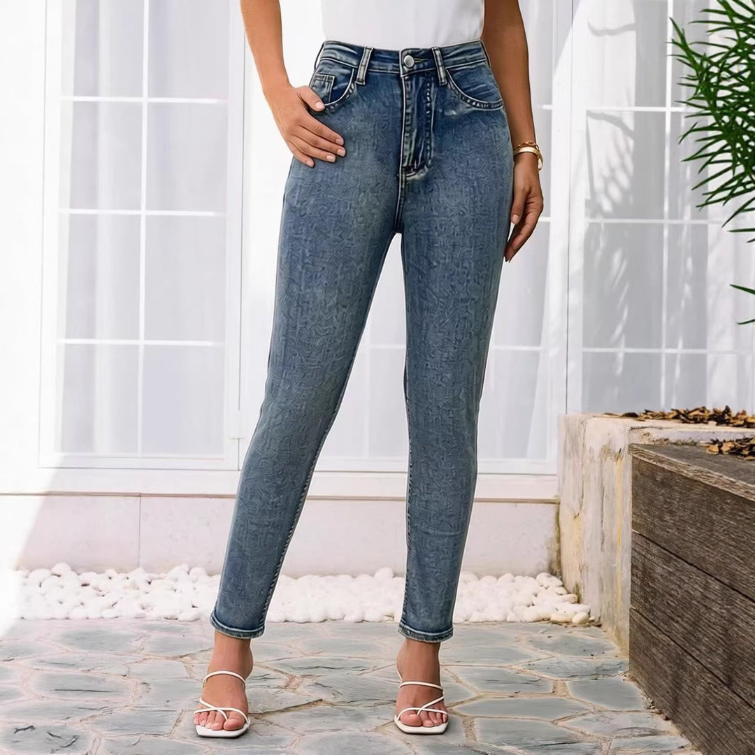 Damen Slim-Fit Jeans mit modernem Used-Effekt und hoher Taille Echo Archiv