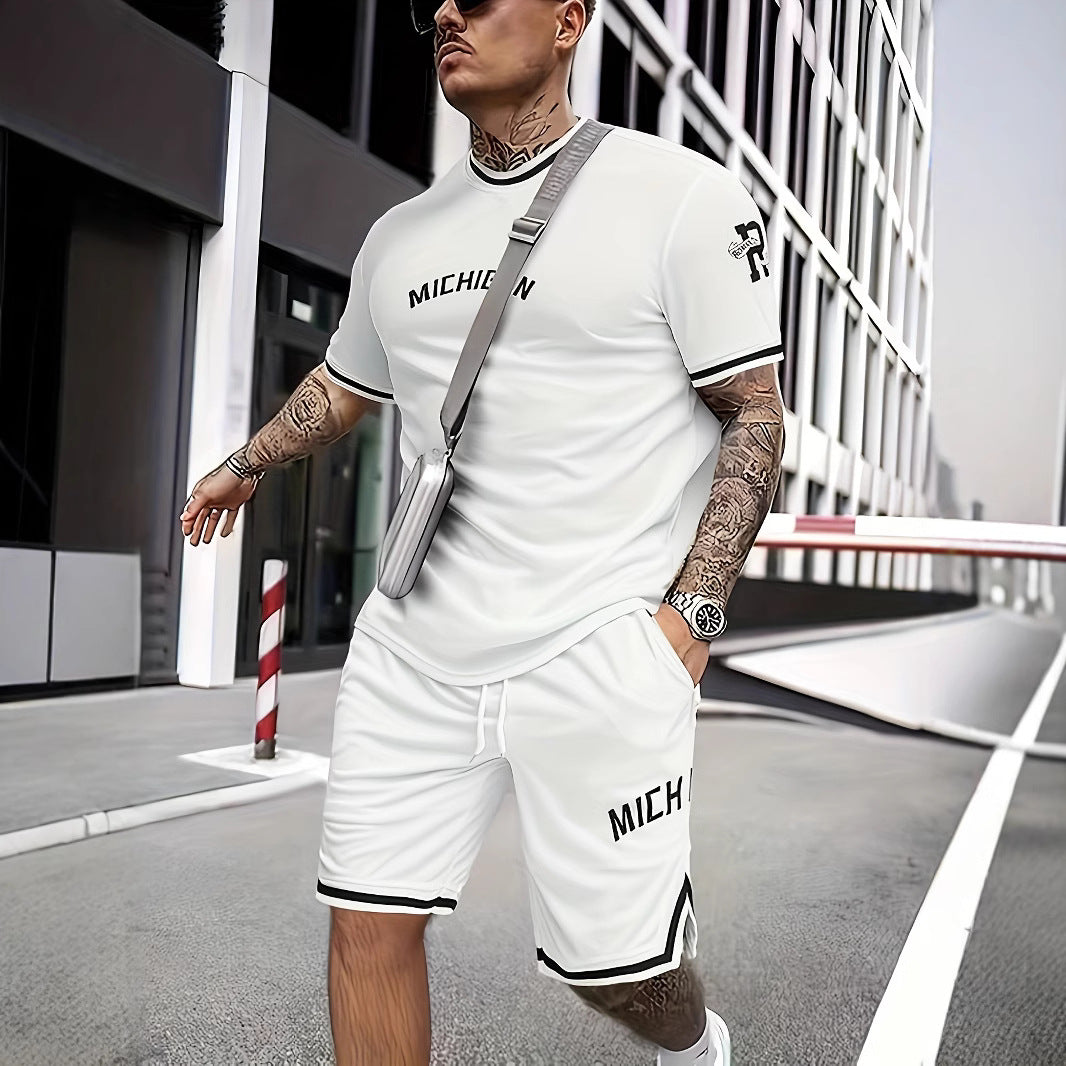 Herren sportliches T-Shirt und Shorts Set Echoarchiv