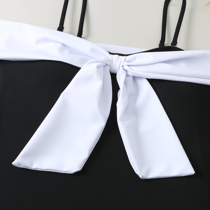 Damen Einteiler Badeanzug mit elegantem Wickel-Design und hohem Beinausschnitt Echo Archiv