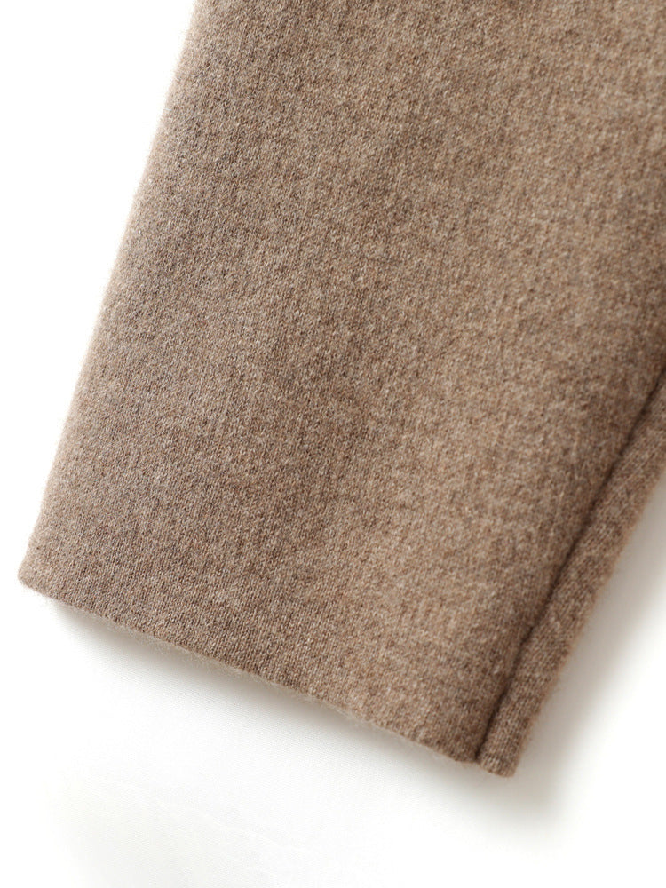 Damen Hochtaillierte Strickhose mit kaschmirähnlicher Haptik und schmal zulaufendem Bein Echoarchiv