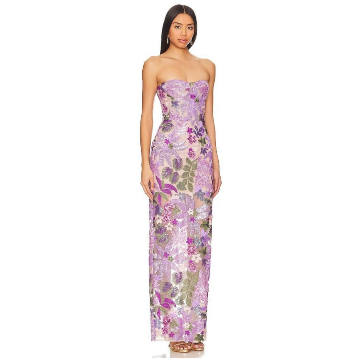 Damen Schickes Abendkleid mit floralem Design und figurbetonter Silhouette Echo Archiv