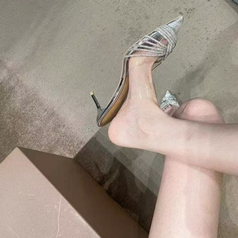 Damen Spitz zulaufende Mule‑Sandaletten mit transparenten Riemchen, Ziersteinen und geformtem Stiletto – Sorelia