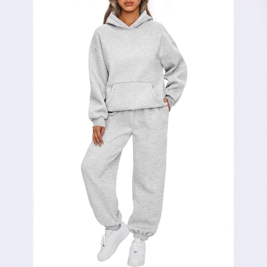 Damen nan luxuriöses Oversize-Loungewear-Set Kapuzenpullover mit Kängurutasche und weit geschnittene Jogginghose mit elastischen Knöchelabschlüssen Echo Archiv
