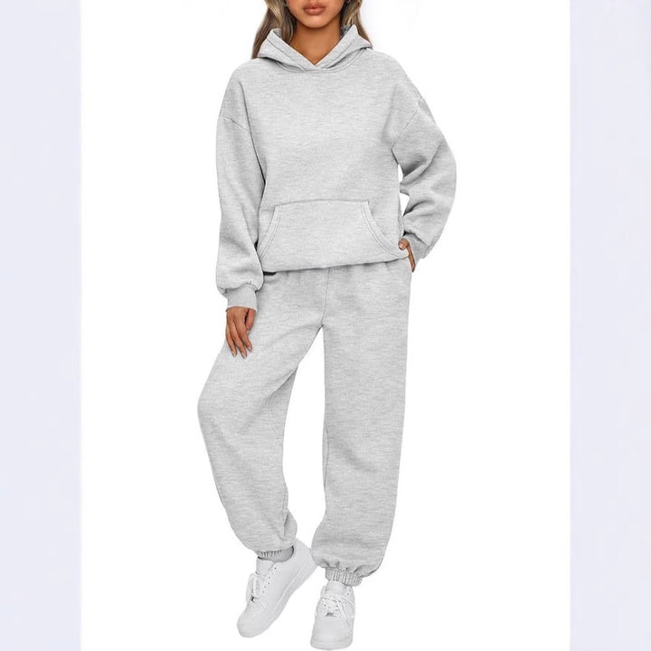 Damen nan luxuriöses Oversize-Loungewear-Set Kapuzenpullover mit Kängurutasche und weit geschnittene Jogginghose mit elastischen Knöchelabschlüssen Echo Archiv