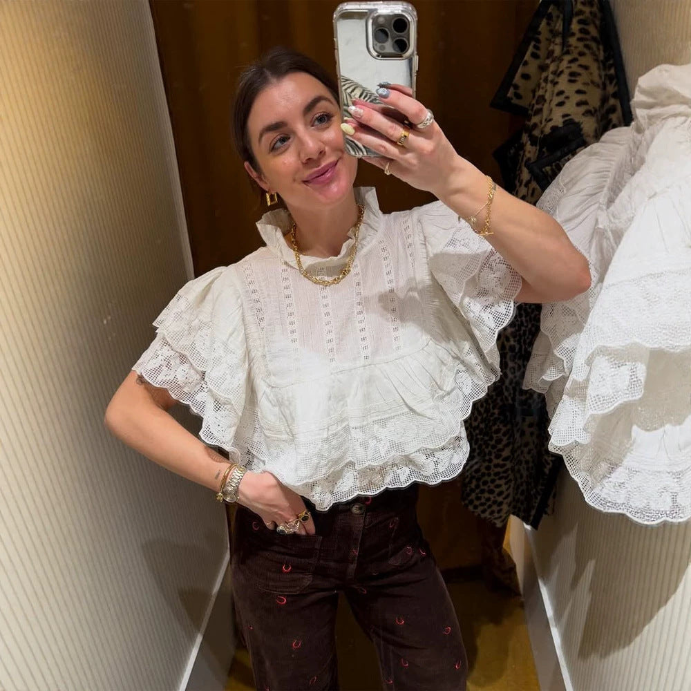 Damen Spitzenbluse im Cropped-Volantstil mit Stehkragen und Lagenrüschen Echoarchiv