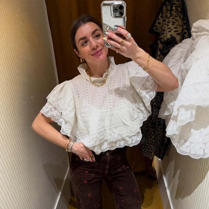 Damen Spitzenbluse im Cropped-Volantstil mit Stehkragen und Lagenrüschen Echoarchiv