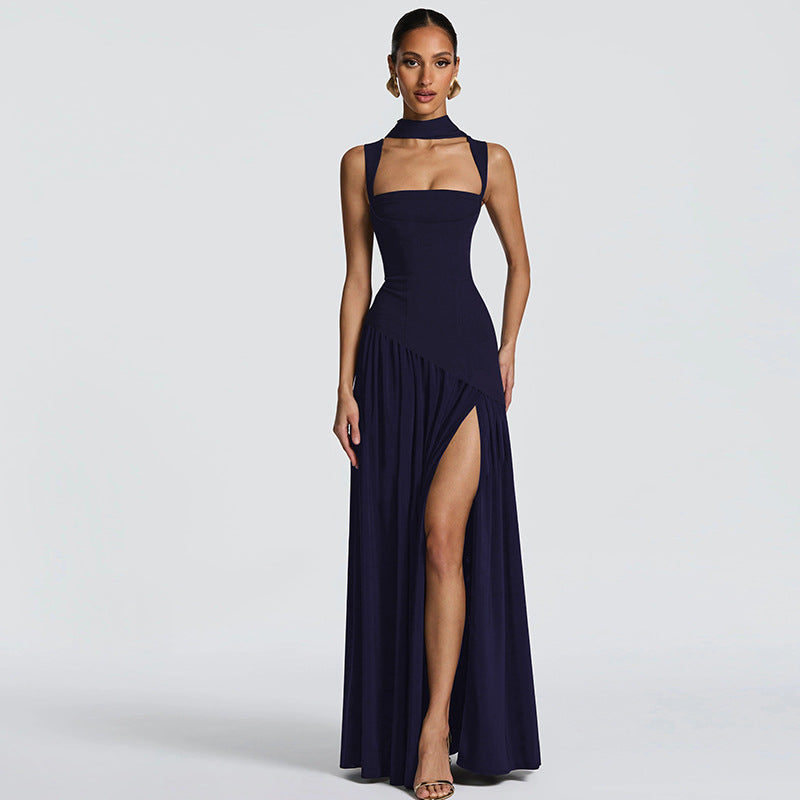 Damen Elegantes Abendkleid mit asymmetrischem Schnitt und tiefem Schlitz Echo Archiv