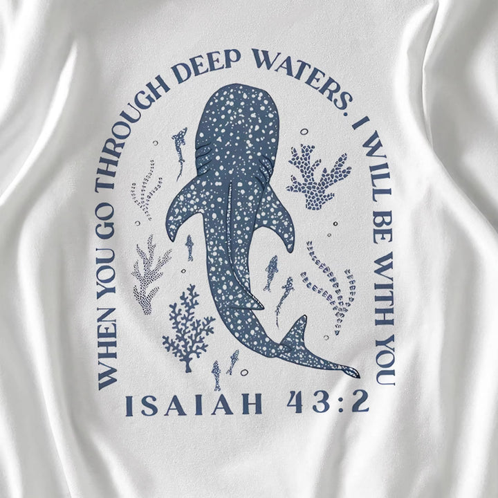 Damen T-Shirt mit kreativem Wahlspruch und kunstvollem Hai-Motiv Echo Archiv