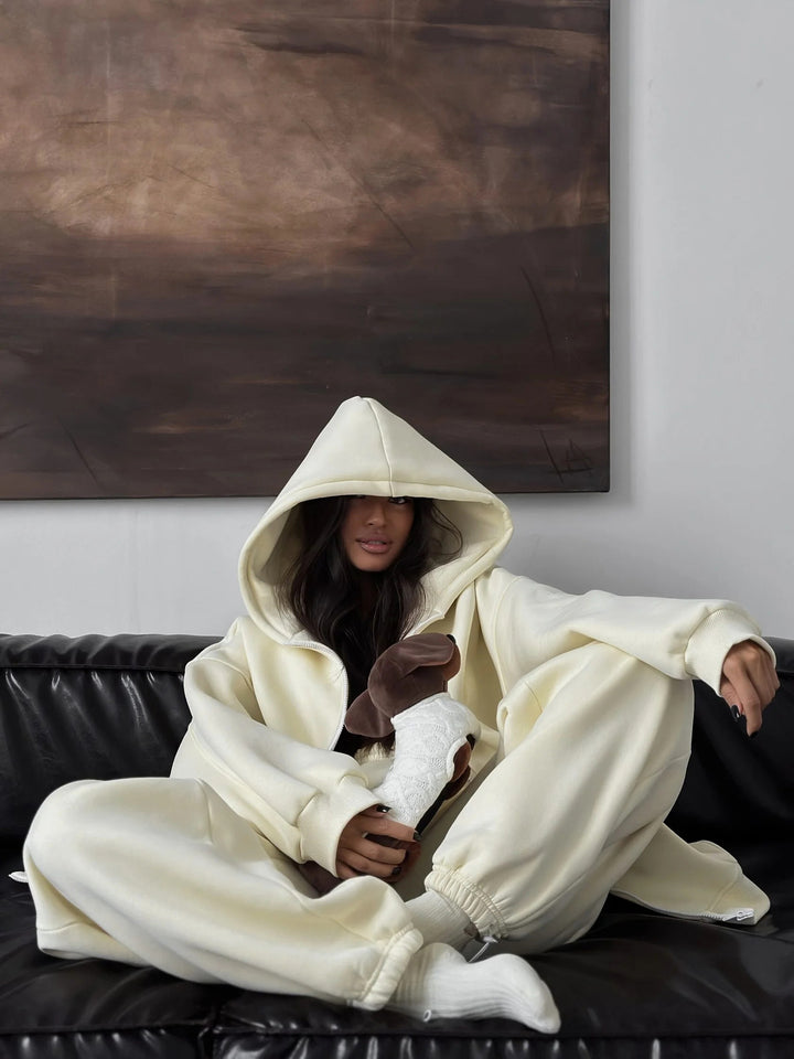 Damen Oversize-Kapuzenjacke mit verdecktem Reißverschluss und komfortabler Scuba-Optik – Célinea