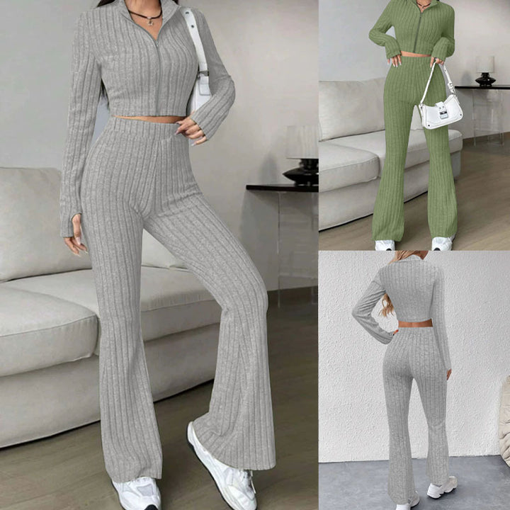 Damen Gerippter Strick-Zweiteiler mit Cropped Reißverschluss-Cardigan und High‑Waist Schlaghose – Élanora