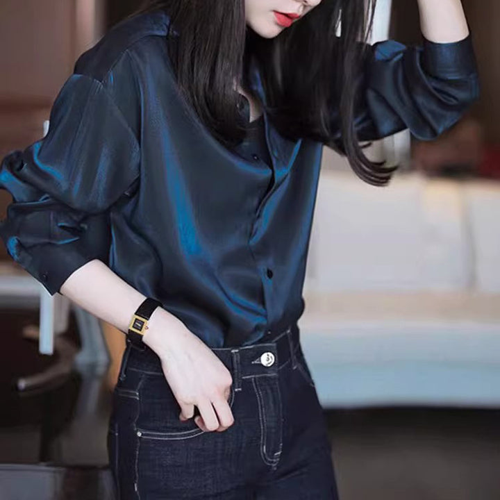 Damen Elegante satinierte Bluse mit Stehkragen Echoarchiv