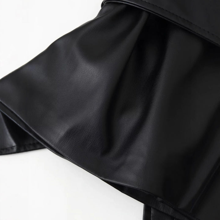 Damen nan taillierte Kunstlederjacke mit Bindegürtel, Hemdkragen und verdeckter Knopfleiste Echo Archiv