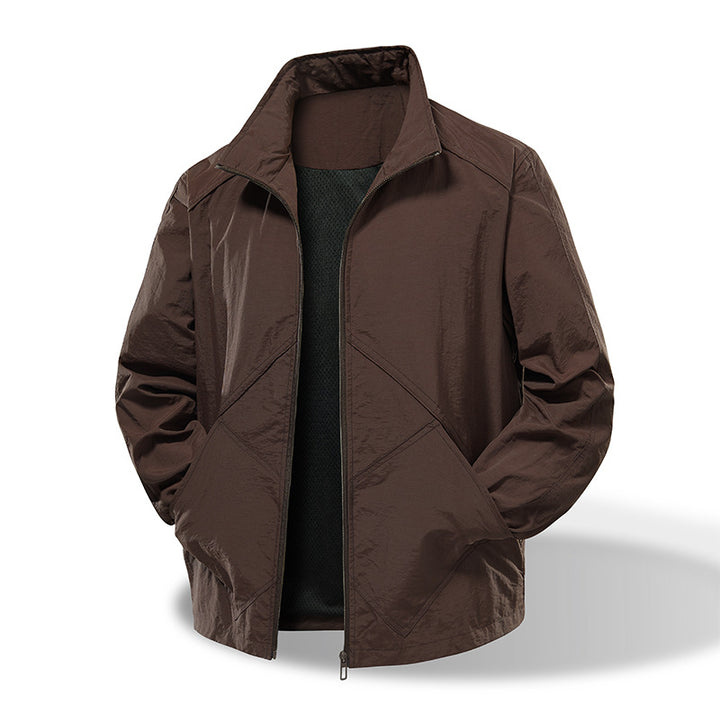 Herren Leichte technische Windjacke mit Mesh‑Futter und Stehkragen Echoarchiv