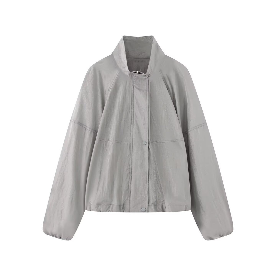 Damen Leichte Oversize-Blousonjacke aus Nylon mit Stehkragen, Kordelzug und Druckknopfverschluss Echo Archiv