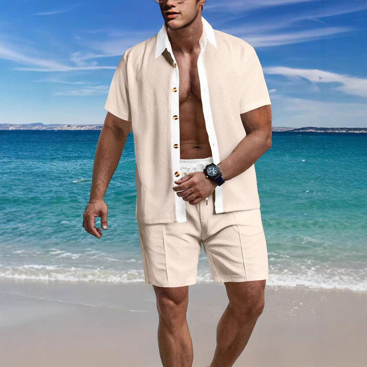 Herren nan modernes Freizeit-Set aus feinem Strukturjersey mit Hemdkragen-Knopfleiste und Kordel-Shorts Echo Archiv