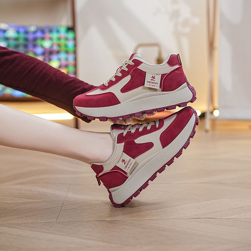 Damen Sportliche Sneaker mit atmungsaktiven Mesh-Einsätzen und dämpfender Sohle Echo Archiv