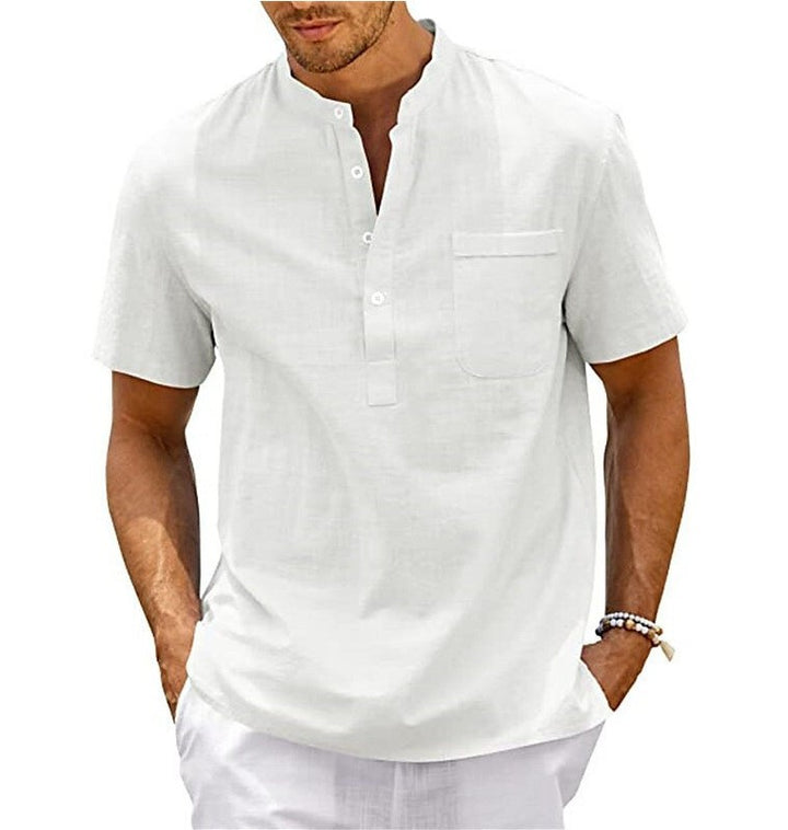 Herren Kurzarmhemd mit modernem Henley-Kragen und praktischer Brusttasche Echoarchiv