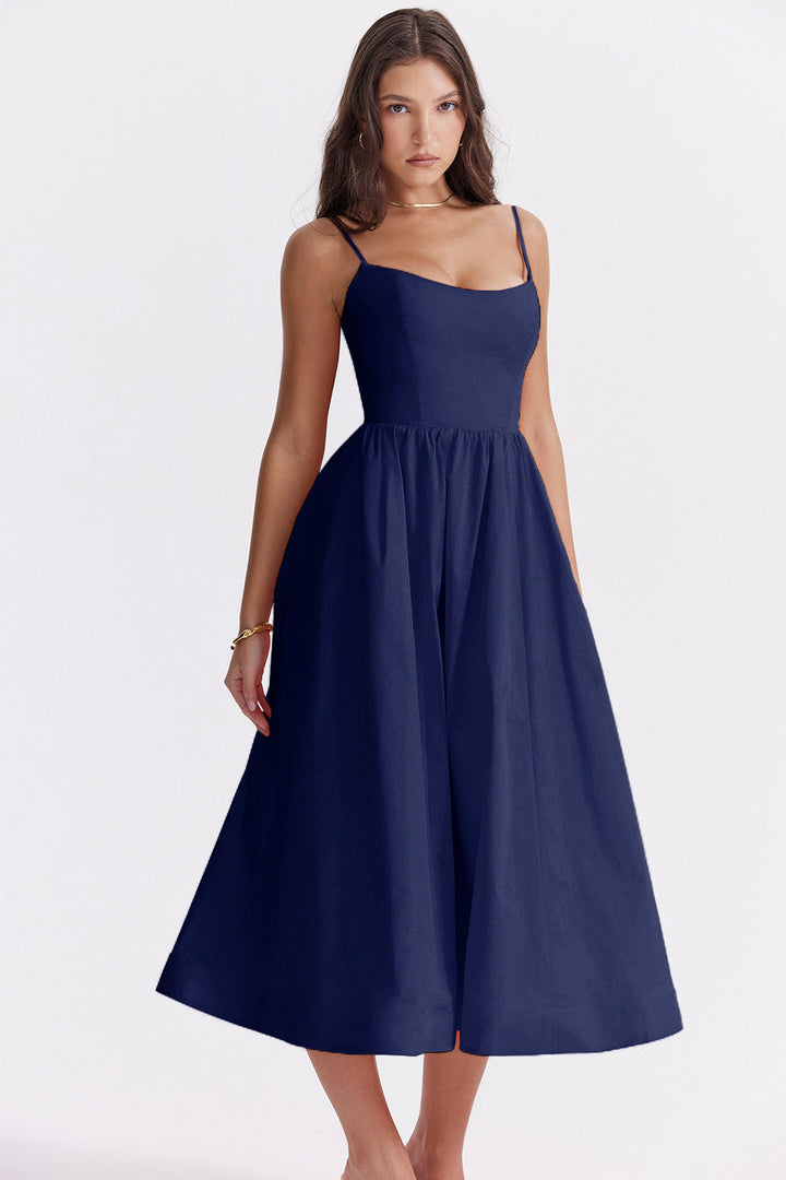Damen Maxikleid mit schmalen Trägern und schwingendem Rock Echoarchiv