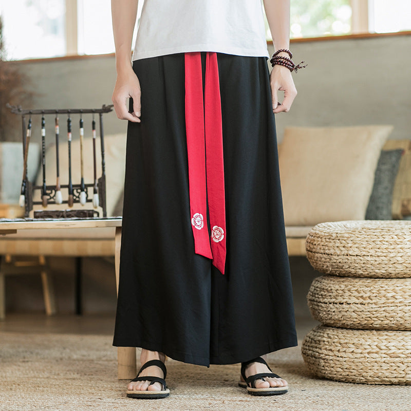 Herren Lässige und elegante Palazzo-Hose mit dekorativem Gürtel Echoarchiv