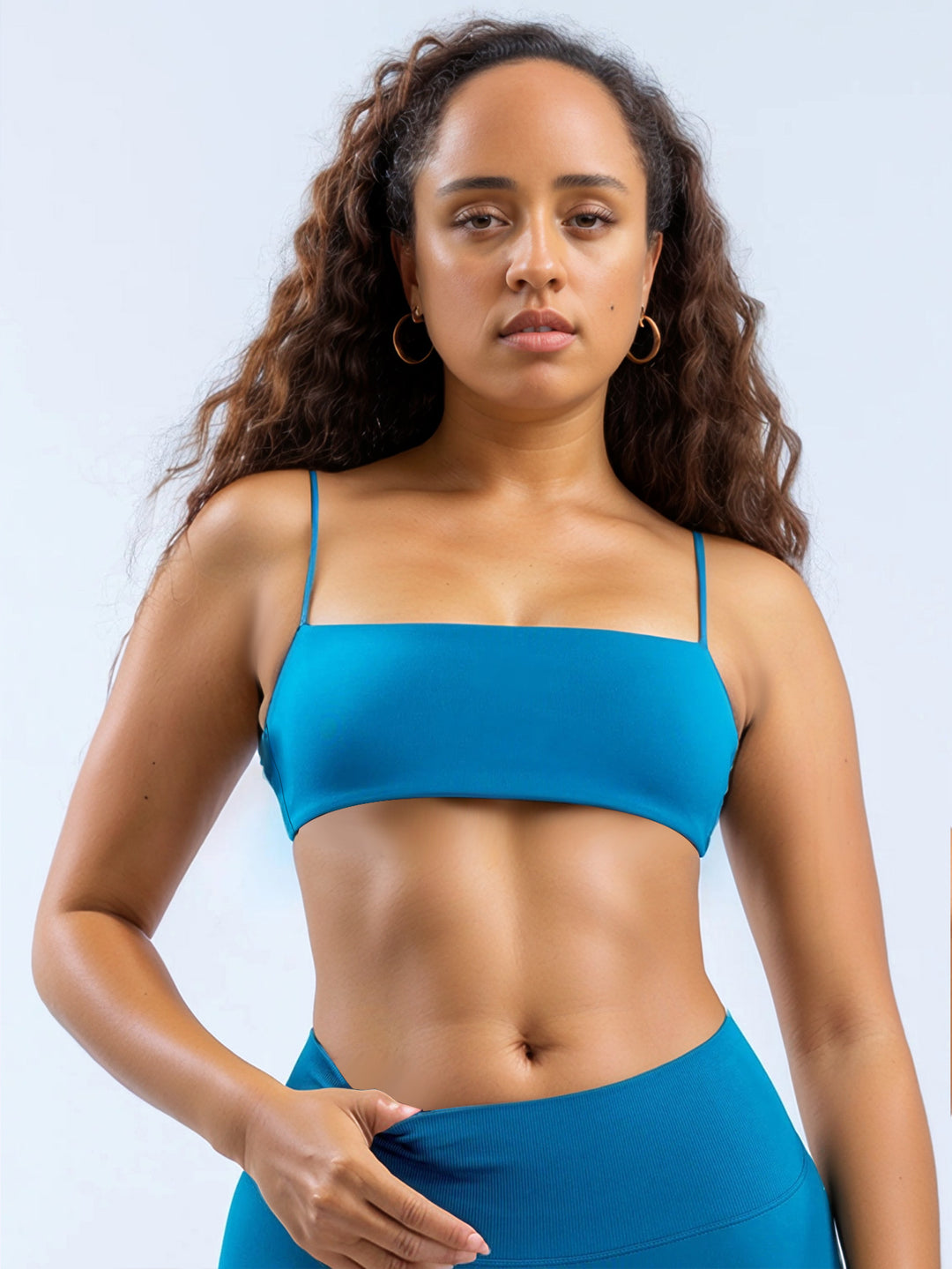 Damen Sportliches Langarm Crop-Top mit angeschnittenem Design Echo Archiv
