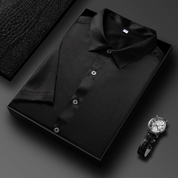 Herren kurzärmliges Seidenhemd mit elegantem Schnitt und feiner Struktur Echoarchiv