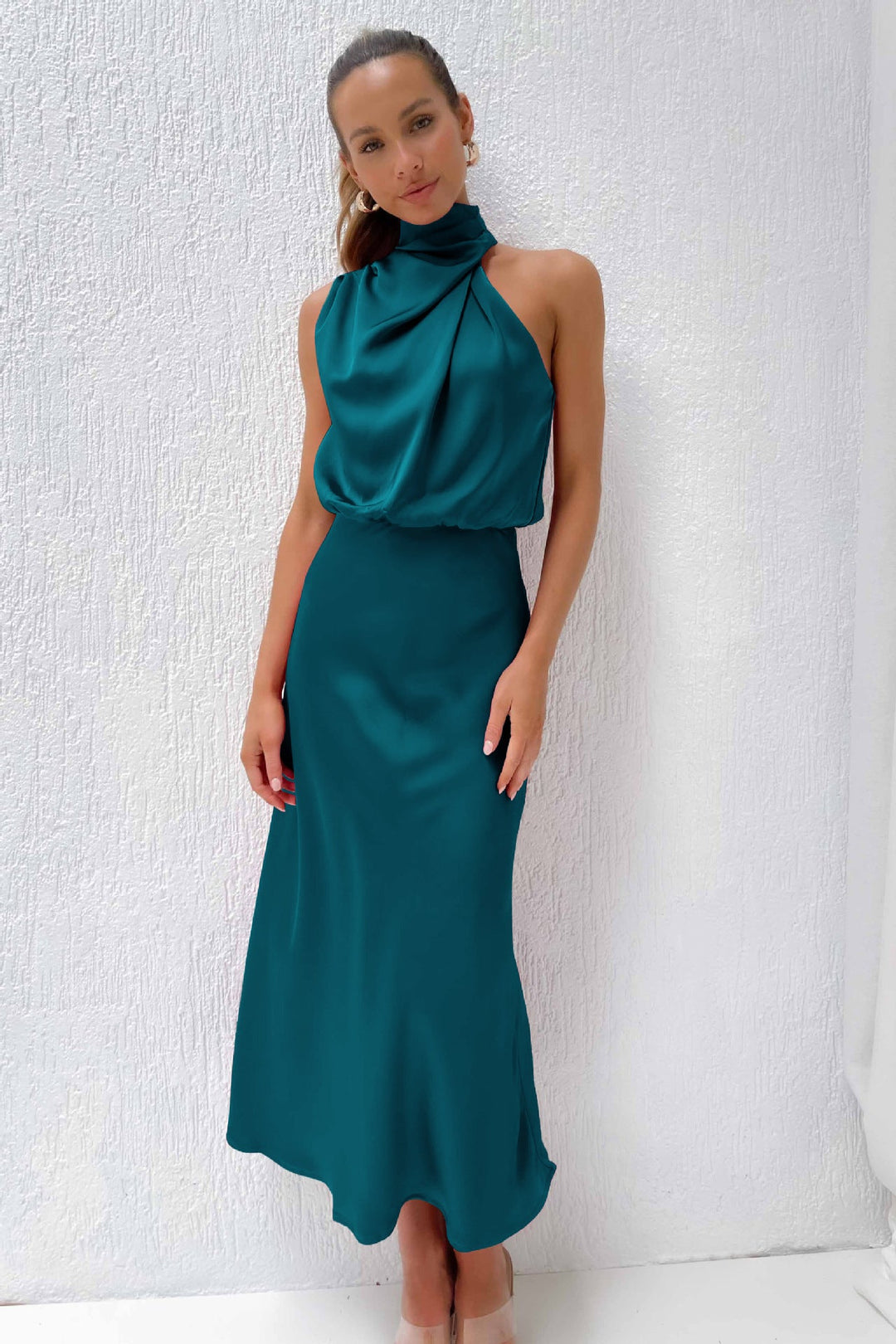 Damen Fließendes Maxikleid mit elegantem Stehkragen und Drapierung Echoarchiv