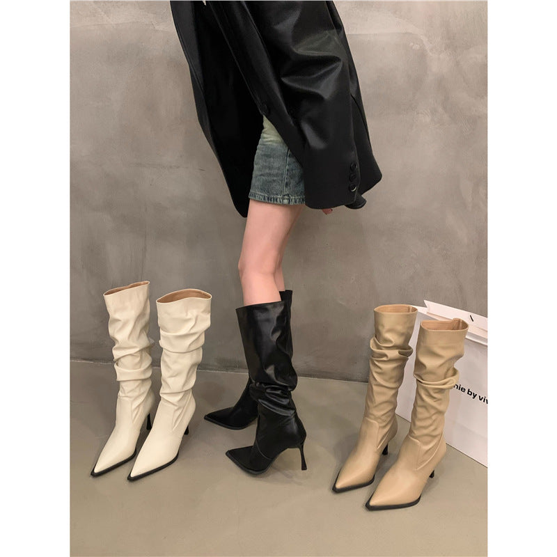 Damen Slouchy kniehohe Stiefel mit spitzer Zehenform und skulpturellem Stiletto-Absatz – Lioré