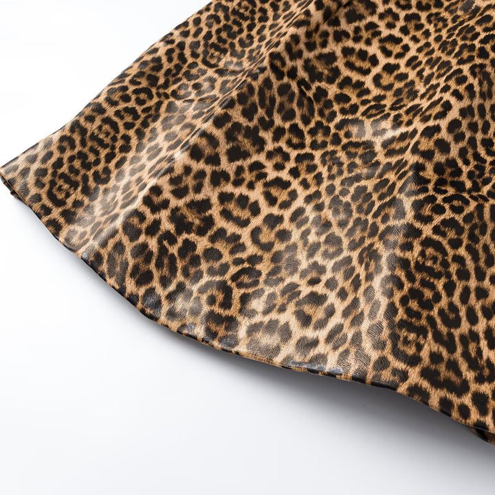 Damen Leopard-Minikleid mit schmalen Trägern und hochgeschlossenem Ausschnitt Echoarchiv