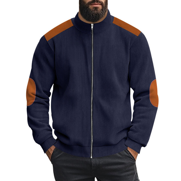 Herren sportliche Strickjacke mit kontrastierenden Lederapplikationen Echoarchiv