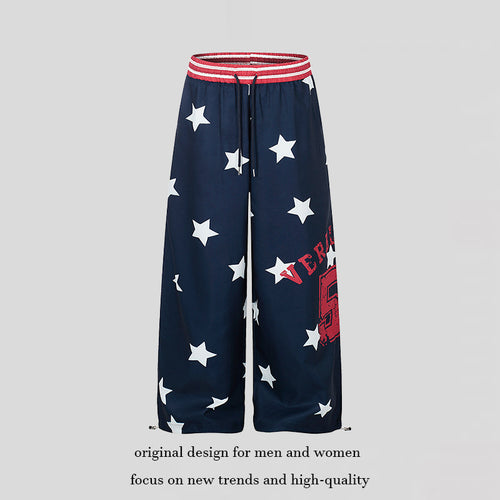 Damen Palazzo-Loungehose im Athleisure-Stil mit Stern-Allover, hohem Rippbund und Statement-Print Echoarchiv