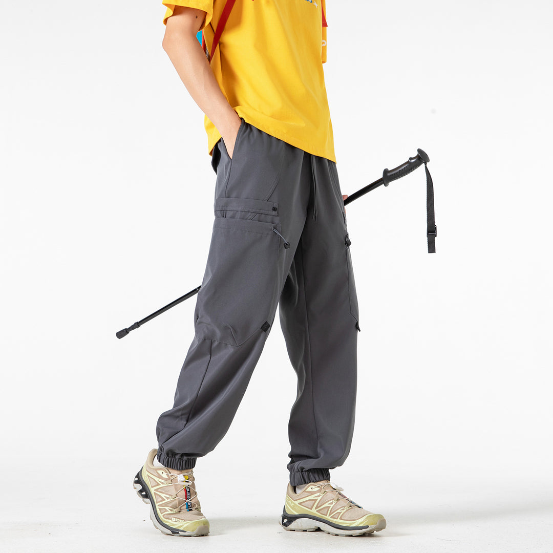 Herren Technische Cargo-Jogginghose mit elastischem Tunnelzugbund und multifunktionalen Klapptaschen Echo Archiv
