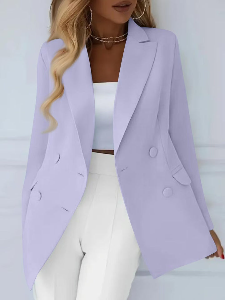 Damen Elegant taillierter Longblazer mit stoffbezogenen Knöpfen – Valéne