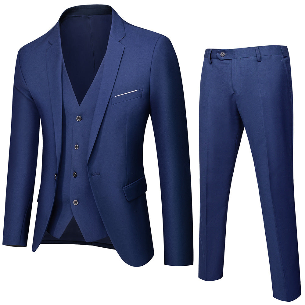 Herren nan dreiteiliges Business-Anzugset mit tailliertem Einreiher-Sakko, schmal geschnittener Weste und elegant geschnittener Anzughose Echo Archiv