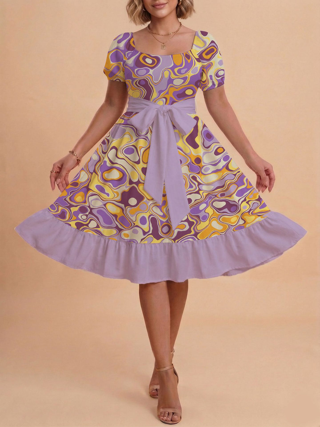 Damen Verspieltes Maxikleid mit Bärenmuster und taillierbarem Band Echo Archiv