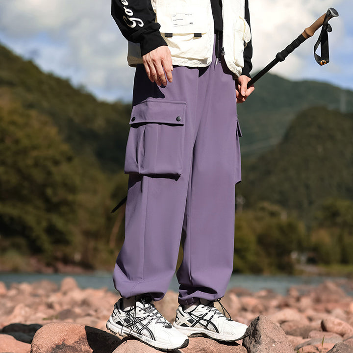 Unisex cargo Hose mit vielseitigen Taschen und lässigem Schnitt Echoarchiv
