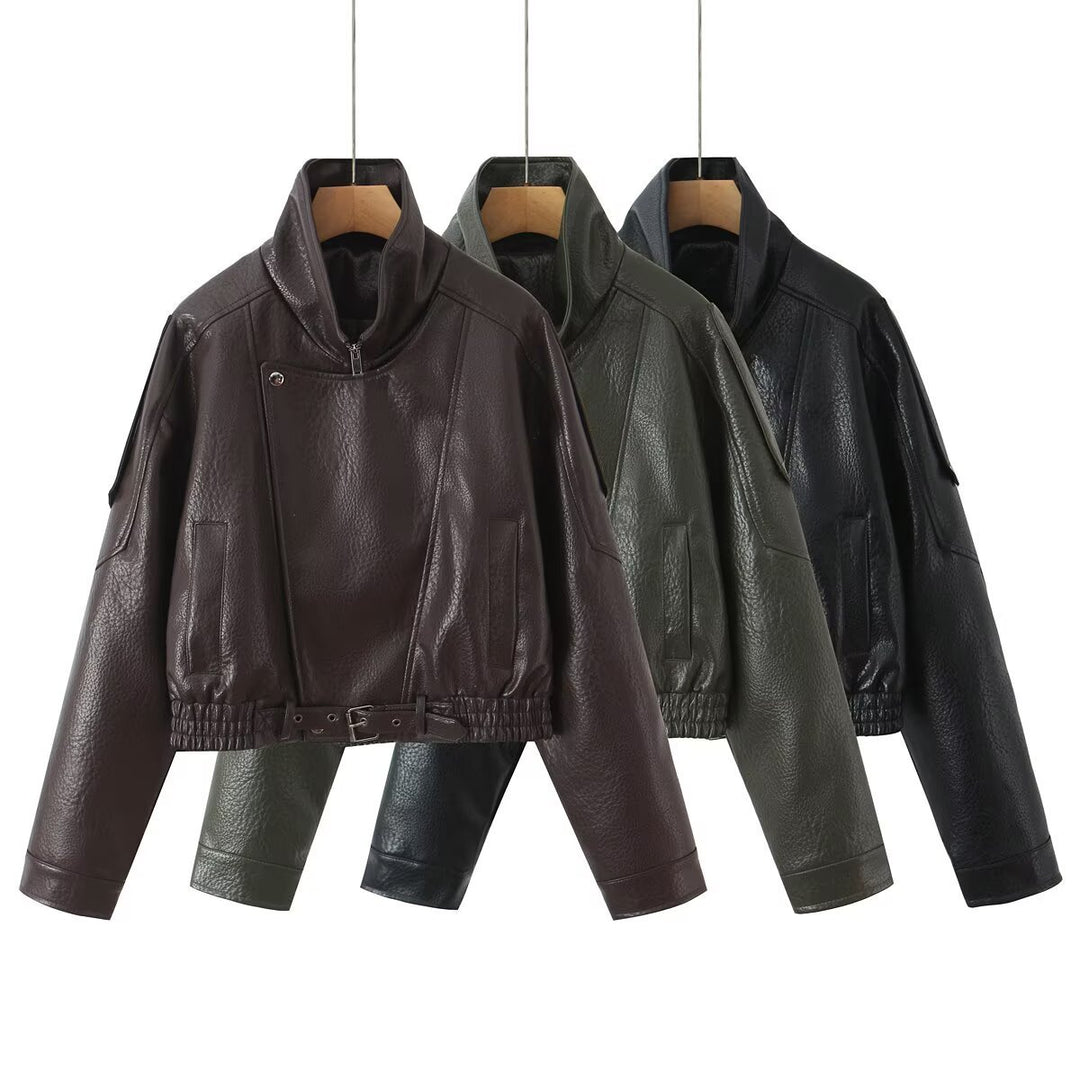 Damen Cropped Bikerblouson aus veganer Lederoptik mit asymmetrischer Frontpatte und Taillenbund Echoarchiv