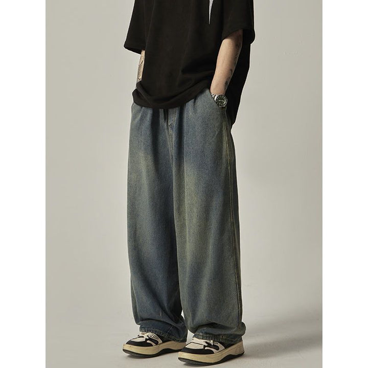 Herren weite Jeans im modernen Vintage-Stil Echoarchiv