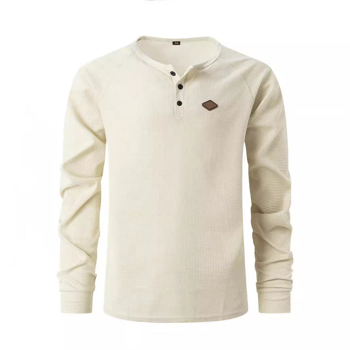 Herren Langarm-Henley-Shirt mit strukturiertem Gewebe und modischen Knopfdetails Echoarchiv