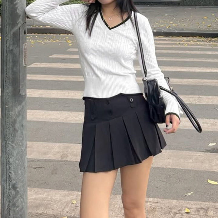 Damen Feinstrick-Pullover mit Zopfmuster, V-Ausschnitt und kontrastierendem Saum Echo Archiv
