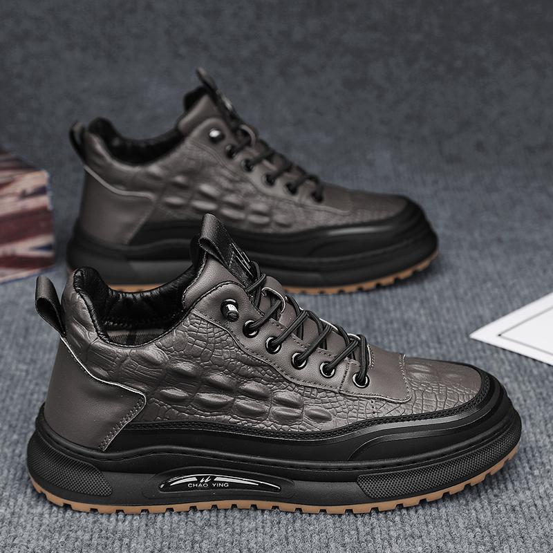 Herren robuste Schnür-Boots mit gepolstertem Knöchelkragen, strukturierter Lederoptik und griffiger Profilsohle – Tavélo