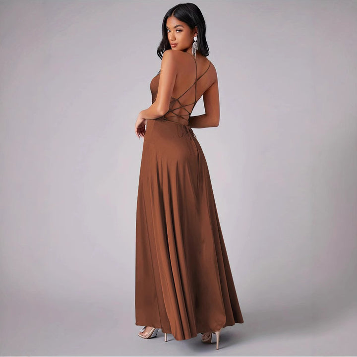 Damen Elegantes Maxikleid mit tiefem Ausschnitt und hochgradigem Schlitz Echo Archiv