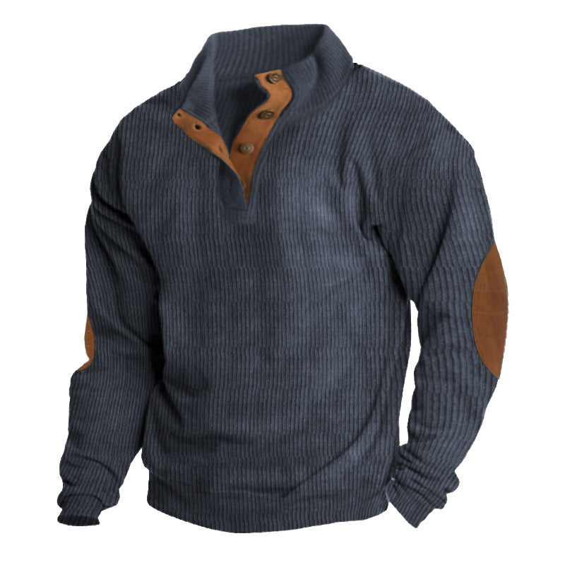 Herren nan grober Rippstrick-Pullover mit Stehkragen, Knopfleiste und markanten Ellenbogenpatches Echo Archiv