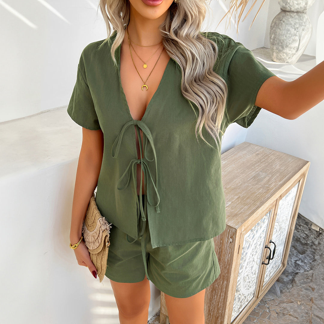 Damen Freizeitliches Zweiteiliges Set mit lockerer Bluse und Shorts Echo Archiv