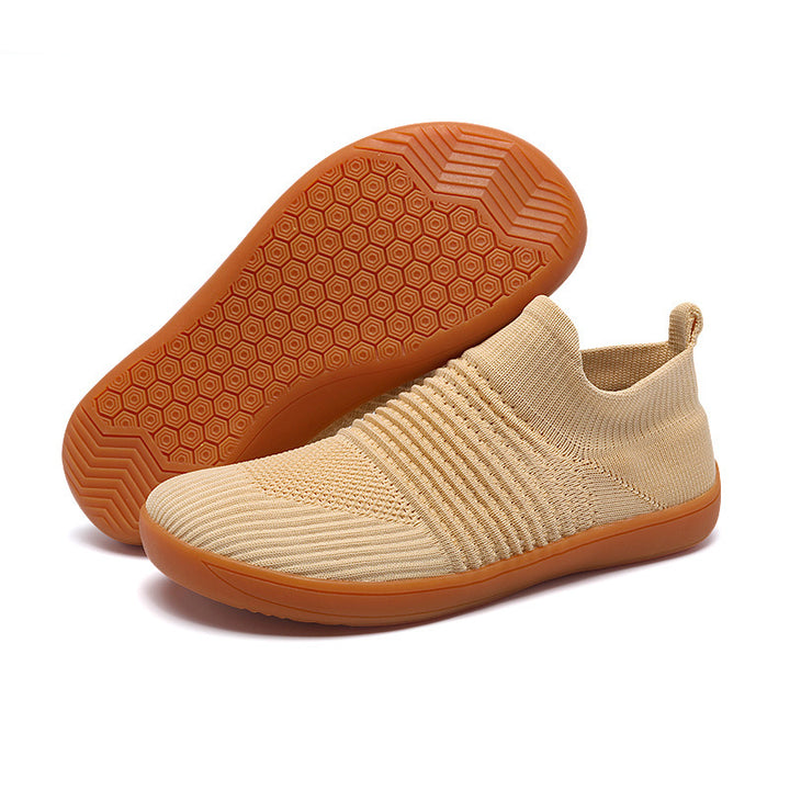 Unisex nan sockenähnlicher Stricksneaker mit elastischem Schaft und rutschfester Gummisohle Echo Archiv