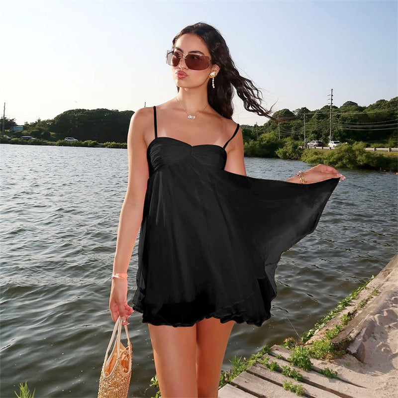 Damen Sommerliches Minikleid mit zarten Spaghettiträgern und schwingendem Rock Echo Archiv