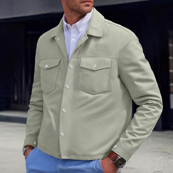 Herren modische Hemdjacke mit praktischen Brusttaschen und modernem Schnitt Echoarchiv