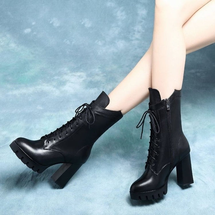 Damen Elegante Ankle Boots mit hohem Blockabsatz und Schnürung Echo Archiv