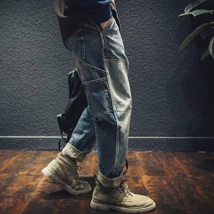 Herren Lässige Cargo-Jeans mit kreativen Details Echoarchiv