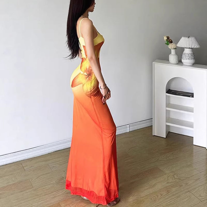 Damen figurbetontes Abendkleid mit Spaghettiträgern und Farbverlauf Echo Archiv
